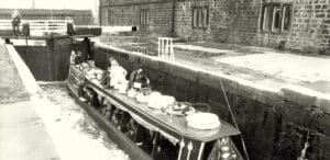 leeds locks water lane